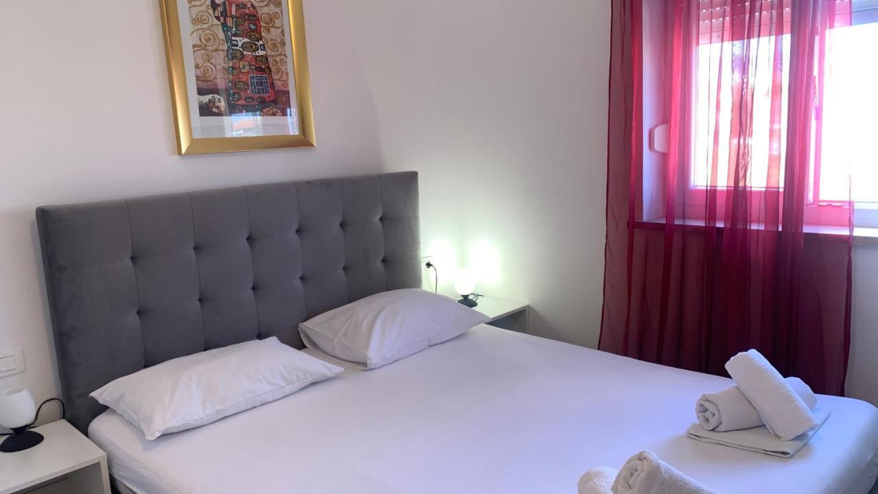 Apartments Istarska Street (Adults Only) Split Luaran gambar