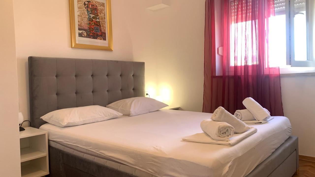 Apartments Istarska Street (Adults Only) Split Luaran gambar